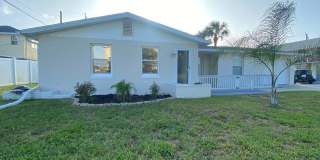 Two Bedroom Beachside Duplex with Garage! Gallery 1