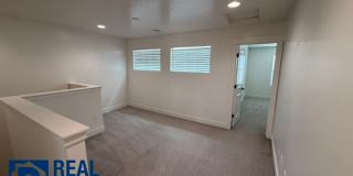 Townhome in South Desert Gallery 8