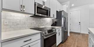 644 3RD Avenue S Gallery 4