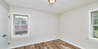 1751 June Drive Gallery 24