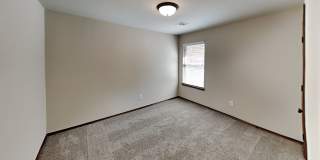 Beautiful 3 Bedroom 2 Bathroom home with a Office in Piedmont Schools- Neighborhood Park Gallery 13