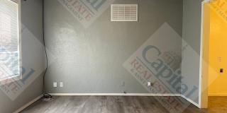 Cozy Cottage Gallery 3