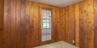 2408 Lake Drive Gallery 9