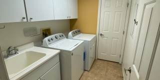 Wonderful 2 bed/2 bath Condo in Summerlin Gallery 14