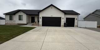 1147 N 200 E Gallery 1