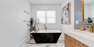 40 Seaview Avenue unit: B Gallery 32