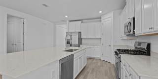 260 OAKLAWN Court Gallery 7