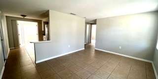 8910 Harvey Ln Gallery 6