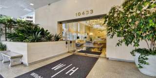 10433 Wilshire Boulevard Gallery 42