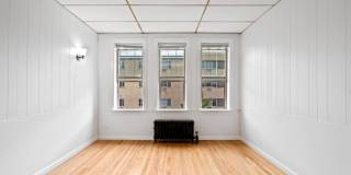 1440 West HOWARD Gallery 2