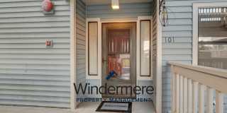 2BR/2BA Condo Overlooking the Bay - Water/Sewer/Garbage included! Gallery 3