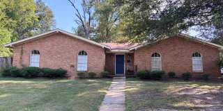 1203 GREENBRIAR ST. - JACKSON MS. 39211 Gallery 1