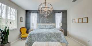 Upgraded Lincoln Crossing Oasis | Walking distance to MANY ammenities Gallery 20