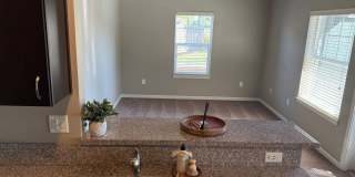 HAVE YOUR PICK BETWEEN 3 BIG RENT SPECIALS! Gallery 27