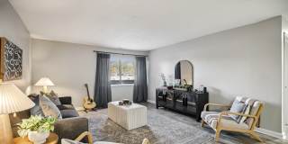 Compass Vista Gallery 12