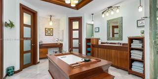 70 Bay Colony Ln Gallery 68