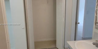 445 NE 195th St Gallery 15