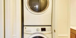 5707 BREWER HOUSE Circle unit: T-2 Gallery 29