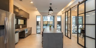 The Weaver Apartments Gallery 23