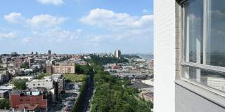 100 MANHATTAN AVE Gallery 14