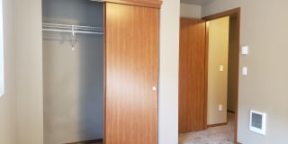 551e14 Gallery 27