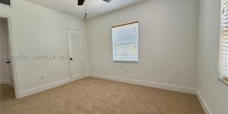 3401 SW 11 St Gallery 12