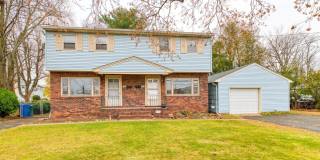 347 Lincoln Boulevard Gallery 1