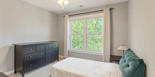 Beautiful Southern Village townhome - Furnished - Mid / Long Term lease options Gallery 21