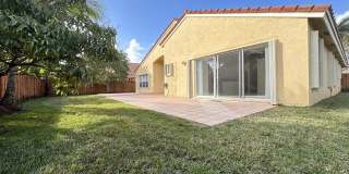 19010 SW 10th Street Gallery 48
