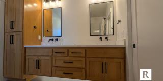 East Medford Cedar Links Living Gallery 16