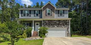 Beautiful 4 Bed 2.5 Bath Home in North Fayetteville Gallery 3