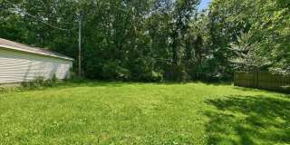 1235 River Drive Gallery 22