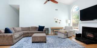 Fully Furnished Coastal Retreat Near Wrightsville Beach in Desirable Masonboro Neighborhood Gallery 6