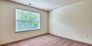 Sailpointe at Lake Norman Apartment Homes Gallery 65