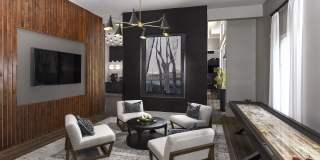 Austin Avenue Gallery 27
