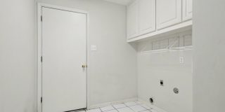 2412 Wilshire Dr Gallery 17