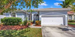 2405 SE 5th Ct Gallery 1