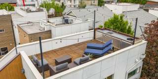 3bd/3ba Seattle Townhome Gallery 30
