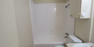 3 bedroom 1.5 bathroom Gallery 8