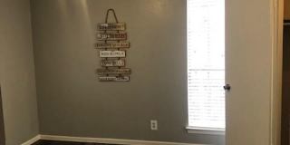 Hill Country Apartments Gallery 35