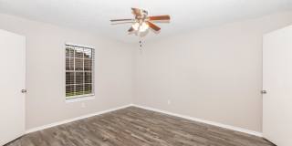 Townhouse West Gallery 46