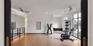 Alta Davis Gallery 27