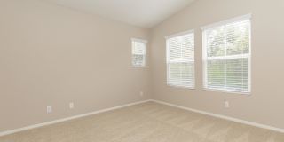 Laurel Canyon Apartment Homes Gallery 54