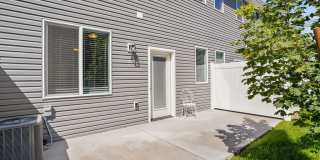 VALO at Olive Plaza Townhomes Gallery 27