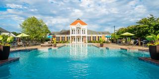 White Oak Luxury Apartments Gallery 9