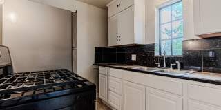 Beautiful Historic Duplex in OKC: 1824 Carey Place - 1 Gallery 35