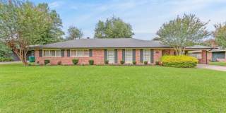 308 Brentwood Boulevard Gallery 1