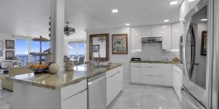 1149 Hillsboro Mile - 1 Gallery 1