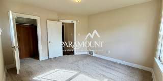 3 Bedroom with Detached Garage and Office! Gallery 13