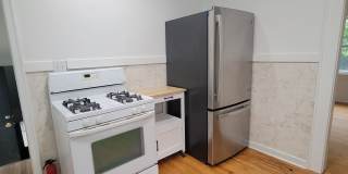 112 Alden Street Gallery 6